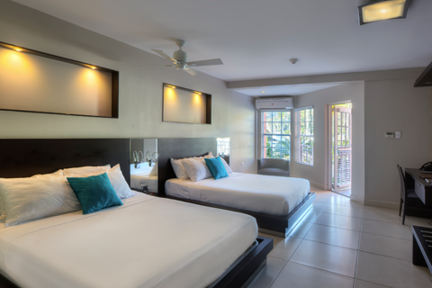 Crews Inn Hotel room in Trinidad