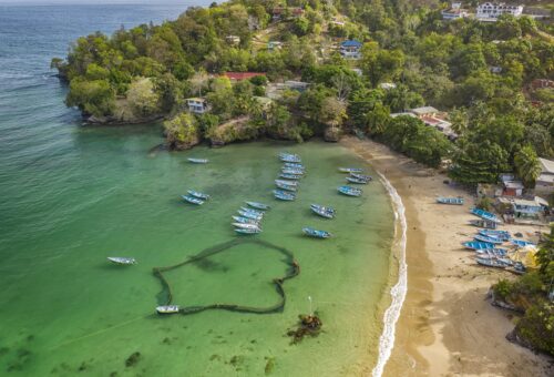 Las Cuevas Bay in Trinidad